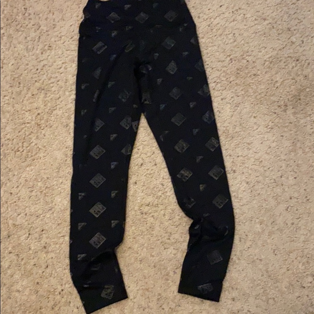 pink leggings
